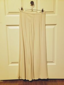 Aritzia Wilfred midi skirt XS cream colour